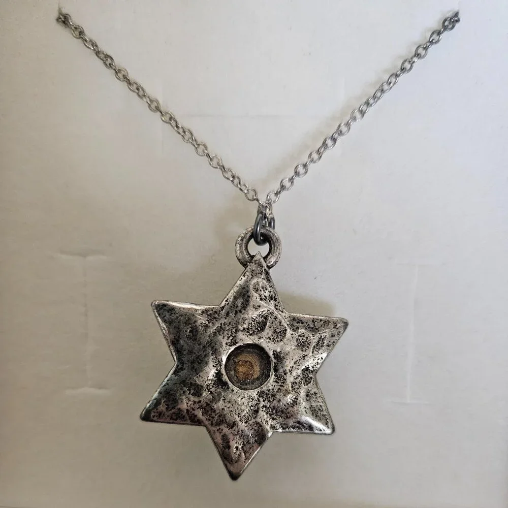 Rose of Bethlehem Pendant - Picture 2 of 4